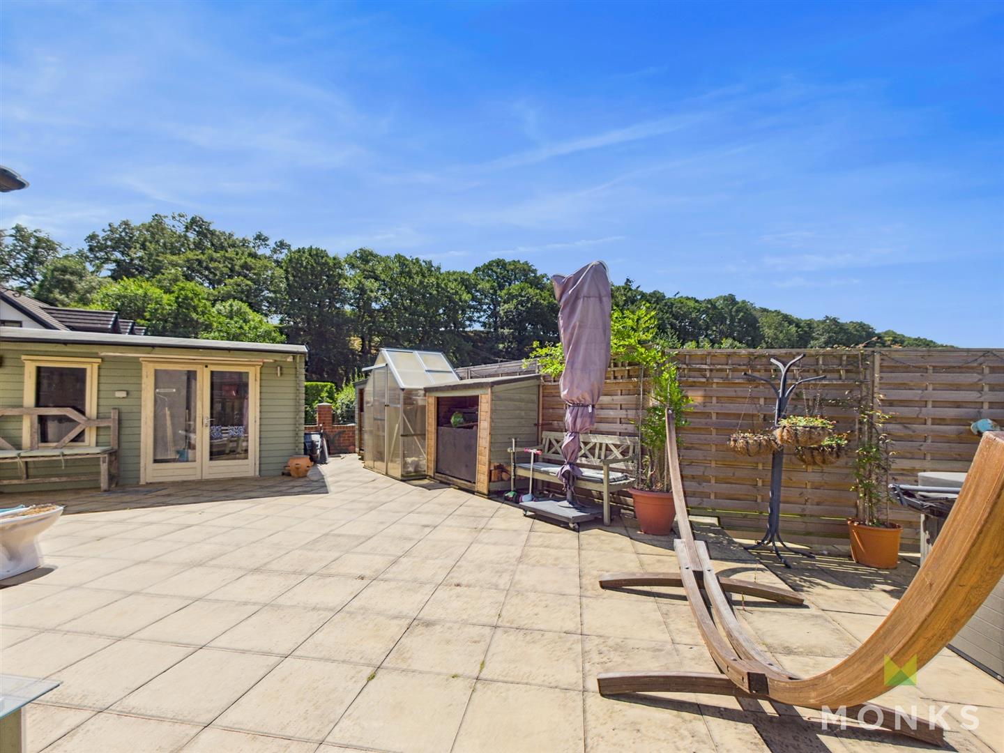 13 Golfa Close, Welshpool, SY21 8EZ For Sale